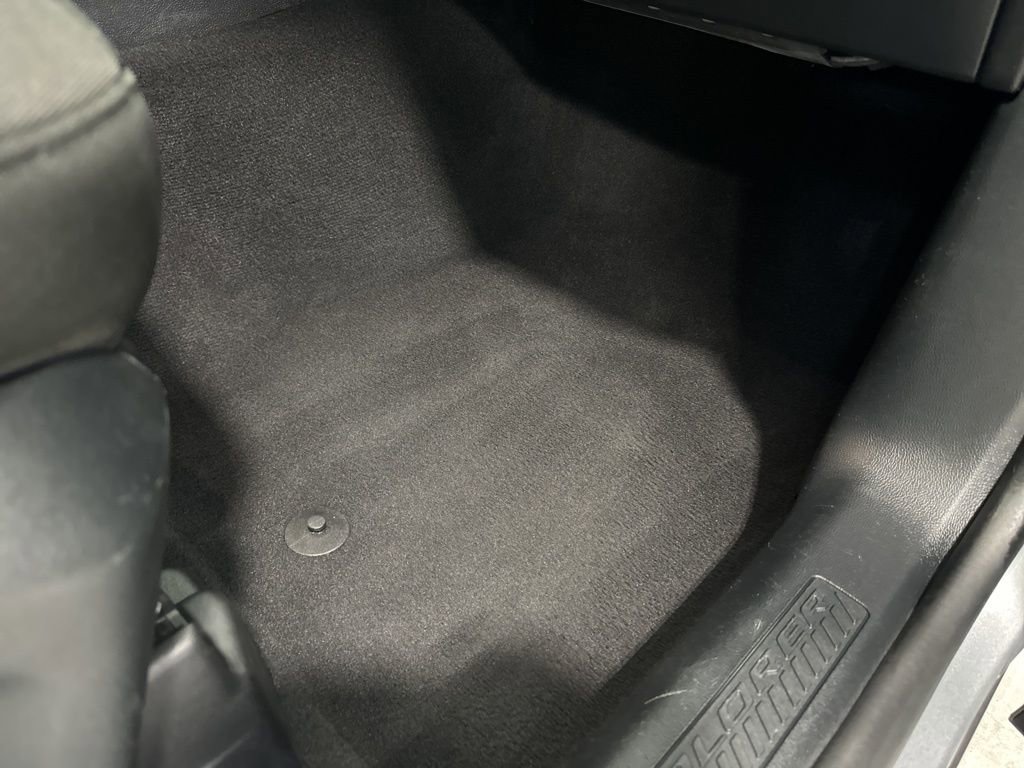 Used 2020 Ford Explorer XLT w/ Comfort Package image 42