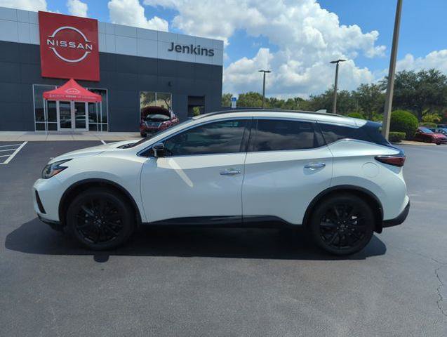 Certified 2024 Nissan Murano SV w/ SV Midnight Edition Package FWD image 11
