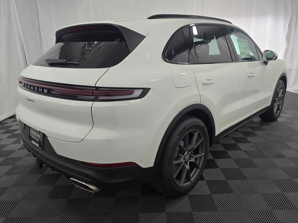 New 2026 Porsche Cayenne image 7