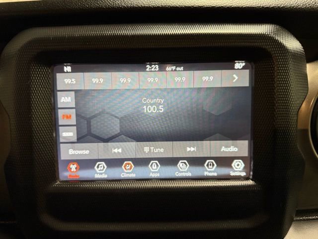 Used 2021 Jeep Wrangler Unlimited Sport image 31