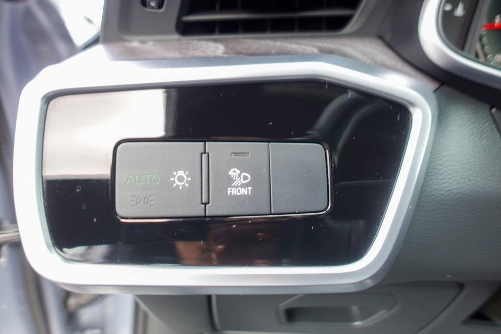 Used 2024 Audi A6 Premium Plus image 16