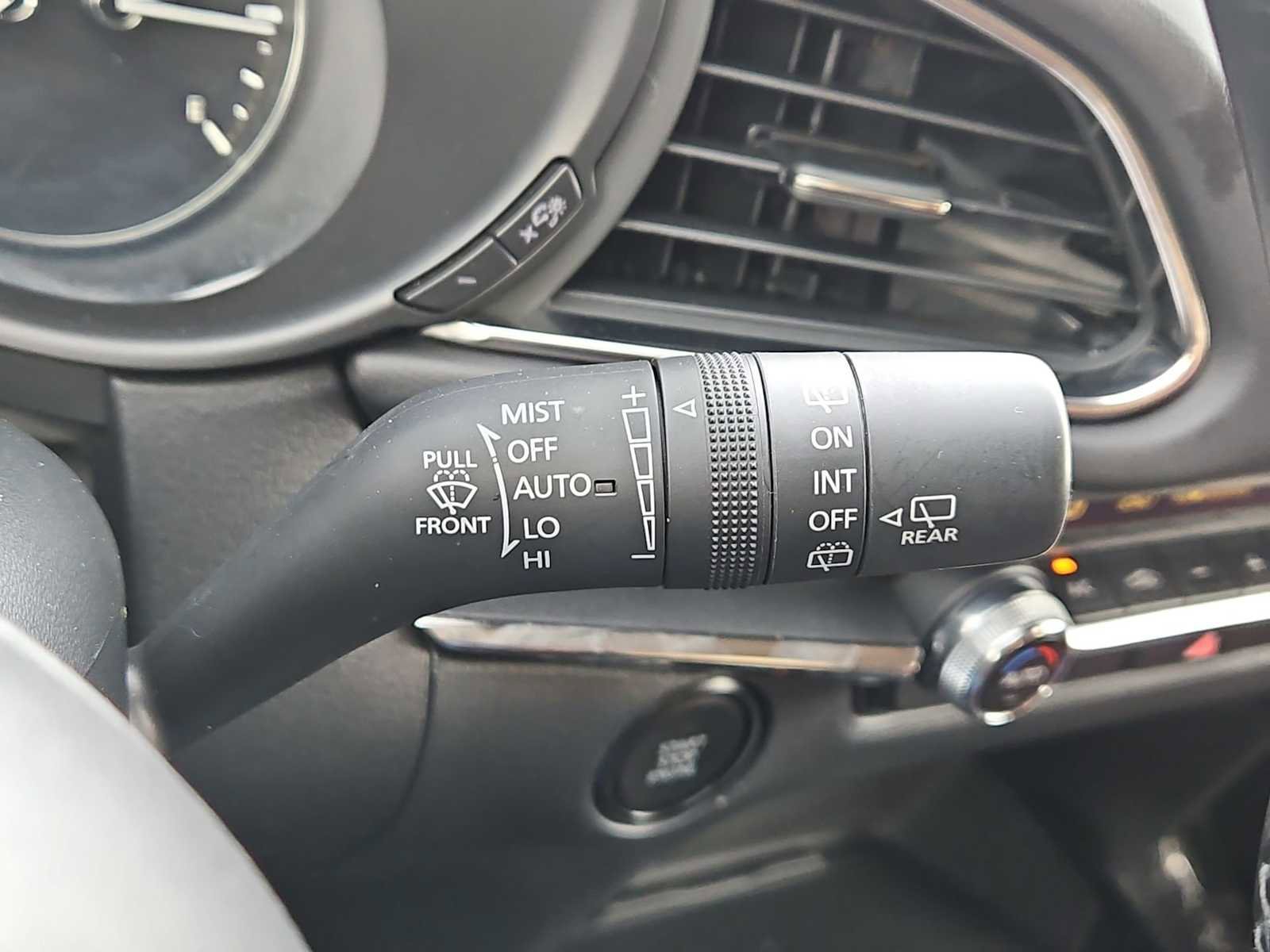 Used 2024 MAZDA CX-30 AWD 2.5 S w/ Preferred Package image 26