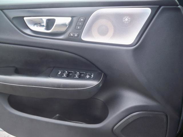 Used 2019 Volvo S60 T6 Inscription image 15