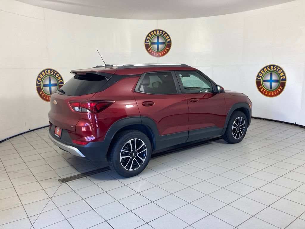 Used 2024 Chevrolet TrailBlazer LT AWD/4WD image 21