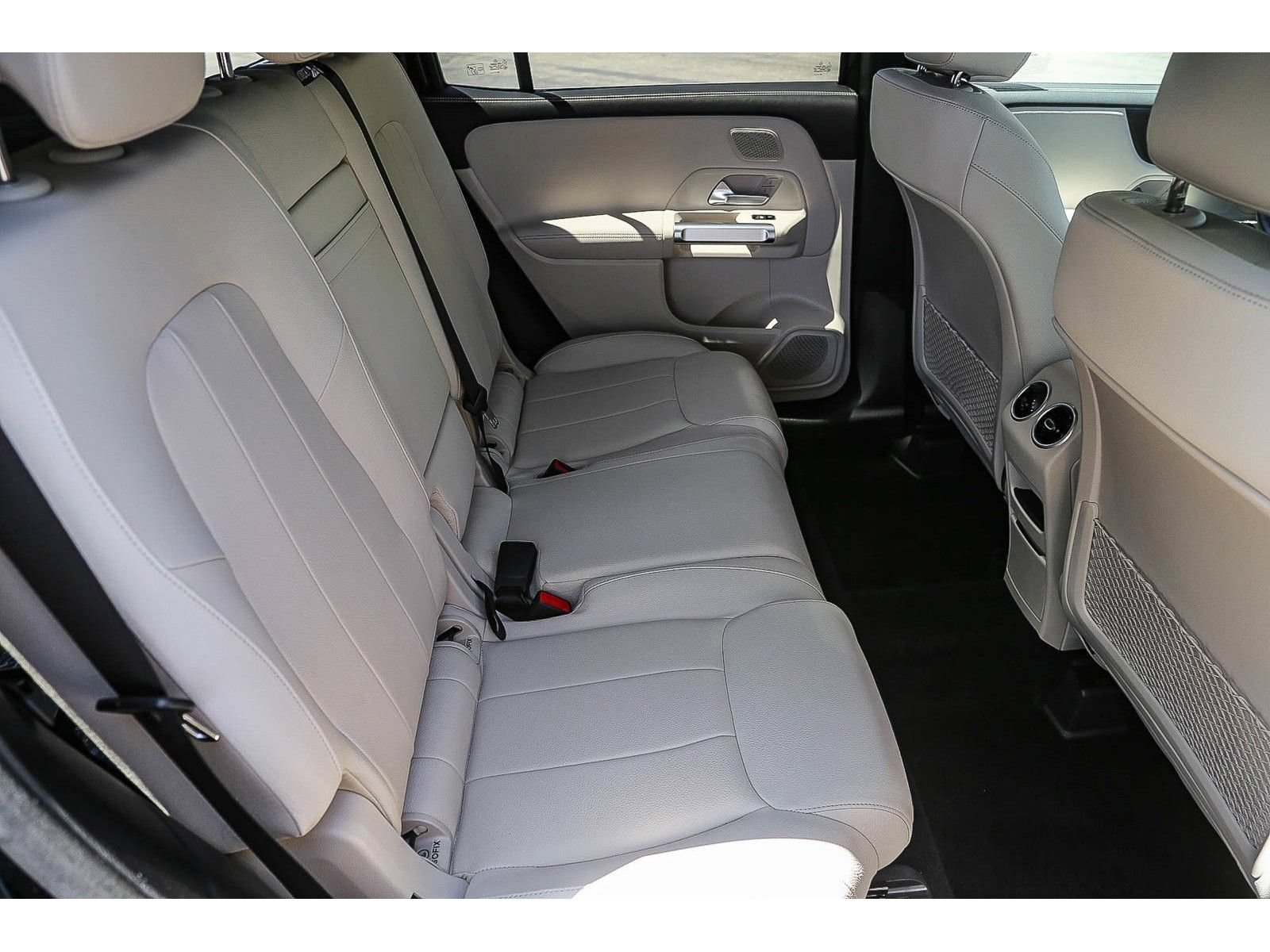 Certified 2026 Mercedes-Benz GLB 250 image 16