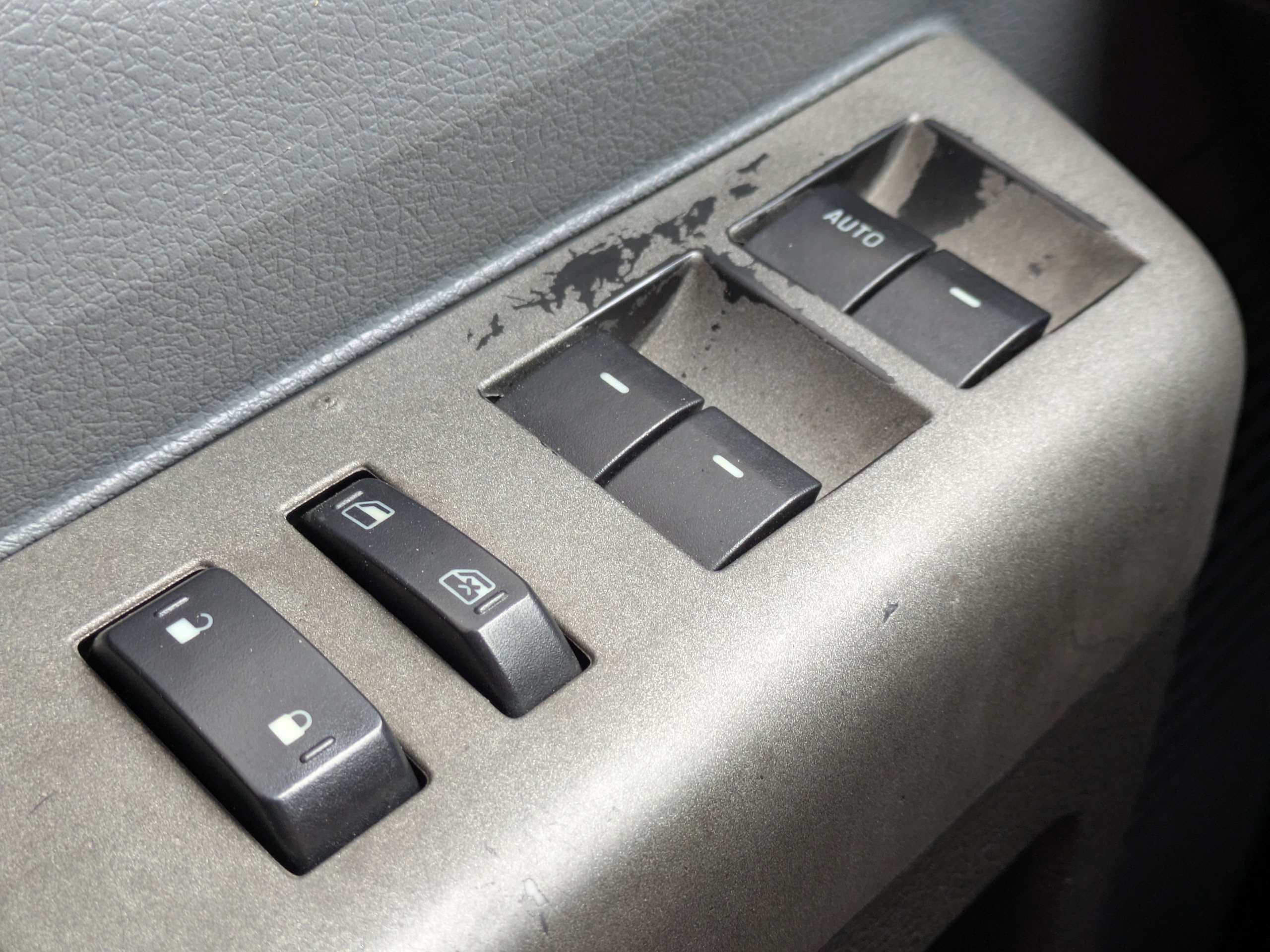 Used 2011 Ford F250 XLT AWD/4WD image 25