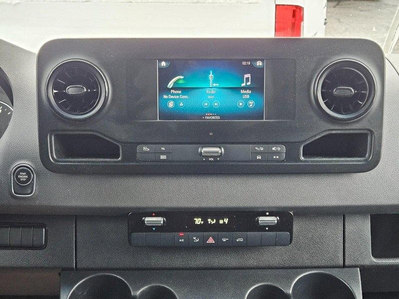 Used 2024 Mercedes-Benz Sprinter 2500 image 9