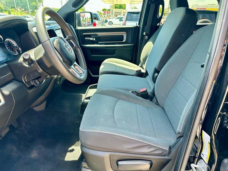 Used 2022 RAM 1500 Classic Warlock w/ Electronics Group AWD/4WD image 9