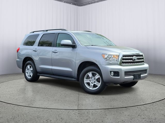 Used 2017 Toyota Sequoia SR5 AWD/4WD image 1