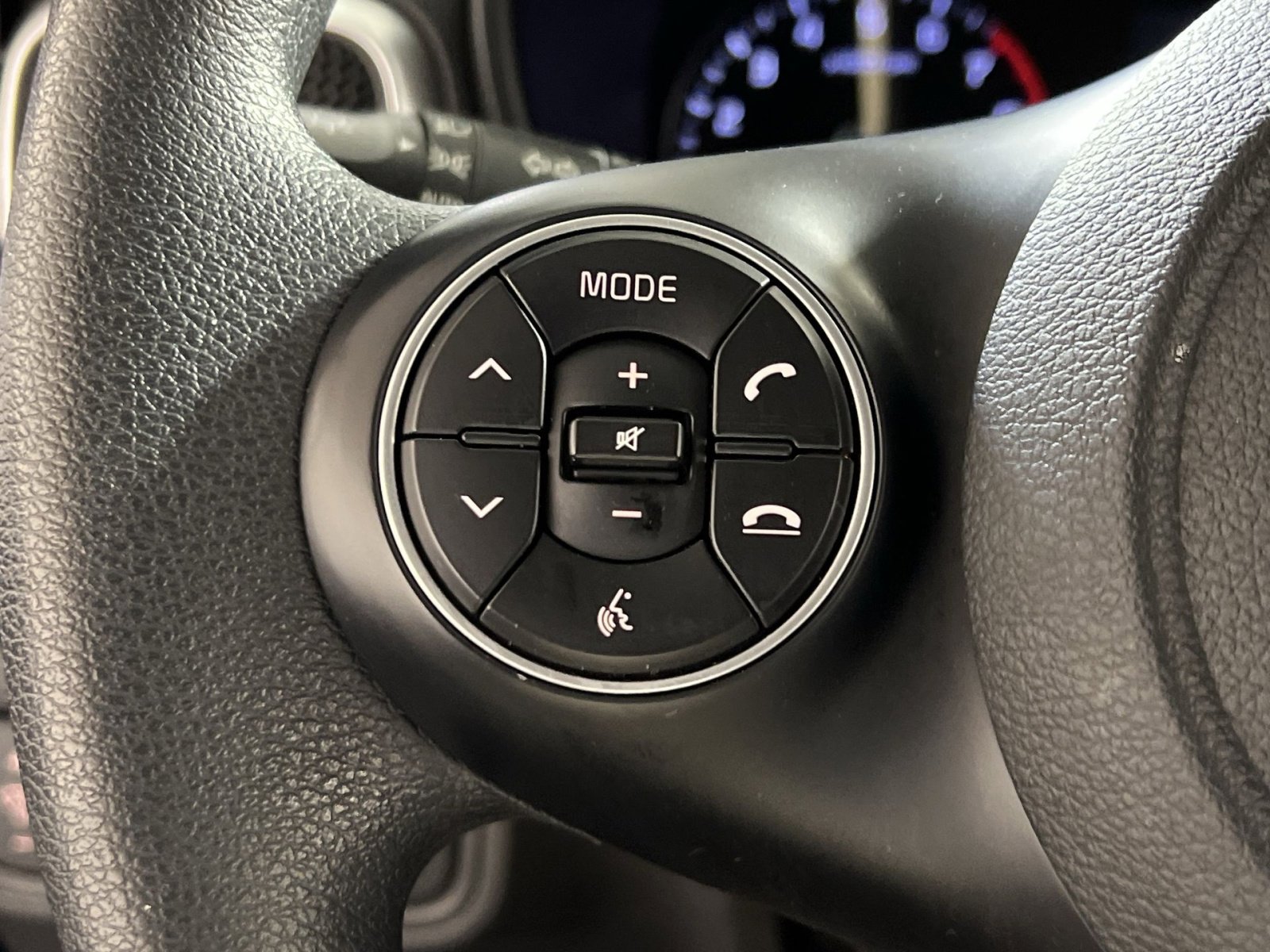 Used 2021 Kia Soul LX image 28