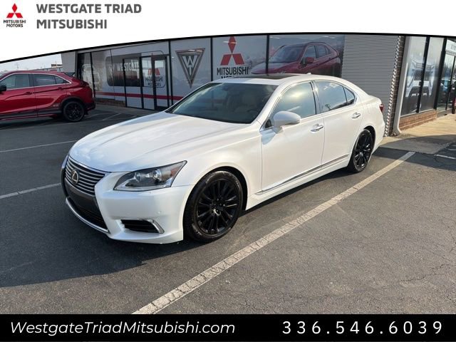 Used 2017 Lexus LS 460 w/ Comfort Package image 3