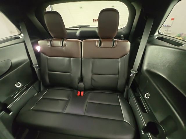 Certified 2023 Ford Explorer Platinum w/ Technology Package AWD/4WD image 16