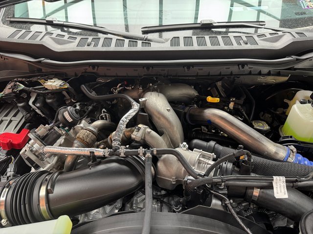 New 2025 Ford F250 Lariat w/ Lariat Ultimate Package image 28