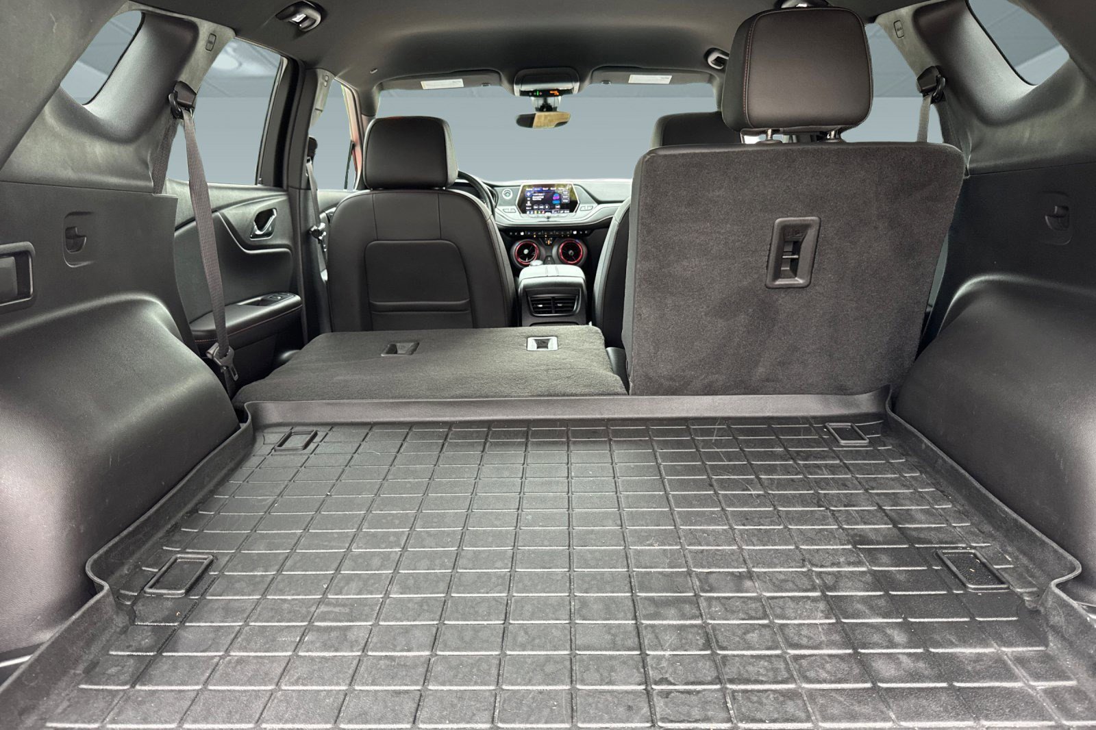 Used 2022 Chevrolet Blazer RS w/ Enhanced Convenience Package image 34