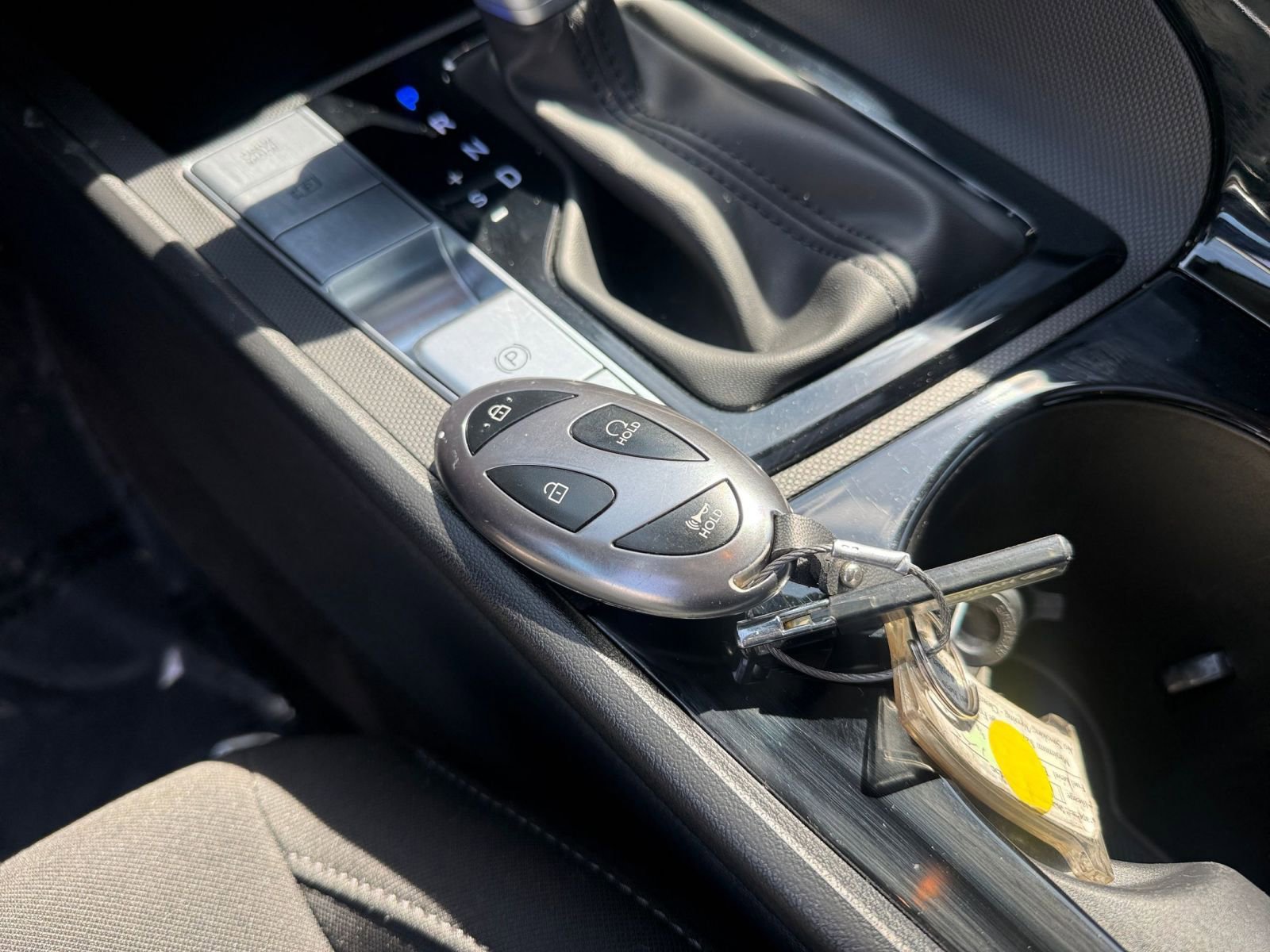 Used 2025 Hyundai Elantra SEL image 22