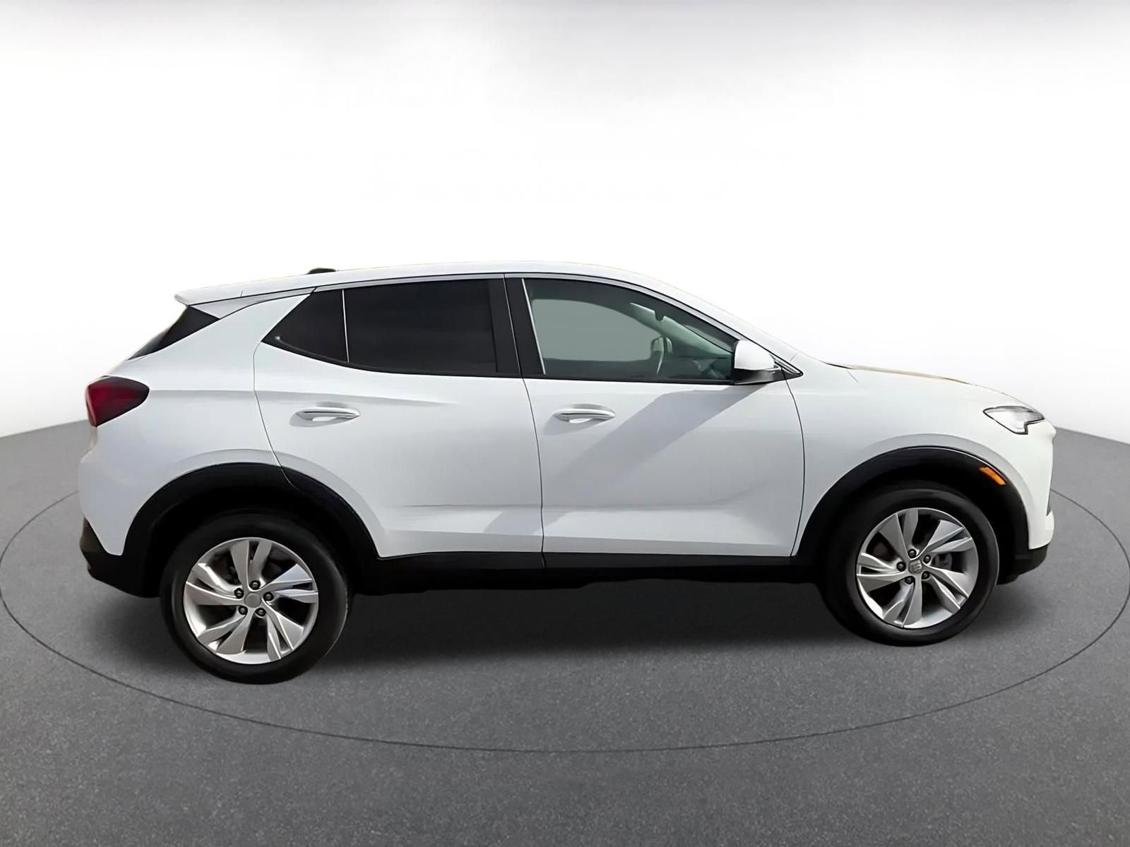 Used 2025 Buick Encore GX Preferred FWD image 16