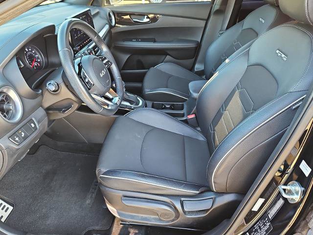 Used 2023 Kia Forte GT-Line w/ GT-Line Technology Package image 19
