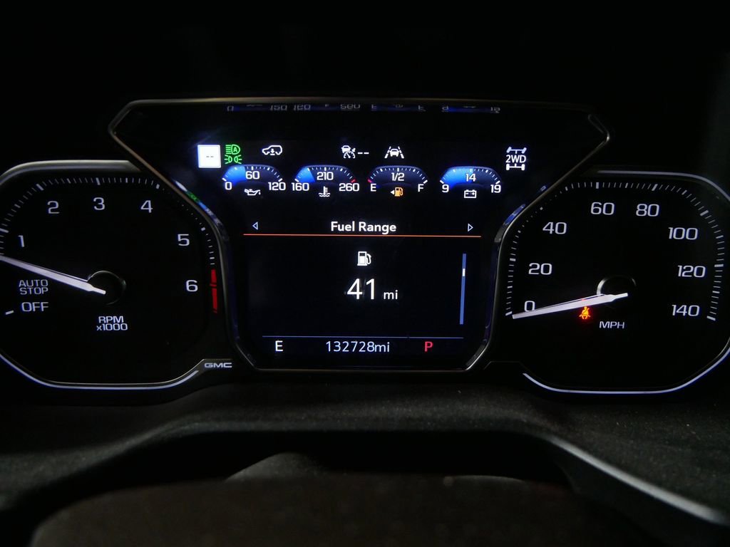 Used 2021 GMC Yukon XL Denali w/ Denali Ultimate Package AWD/4WD image 35