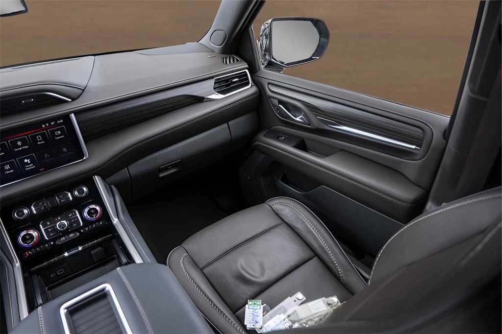 Used 2023 GMC Yukon XL Denali w/ Max Trailering Package image 28