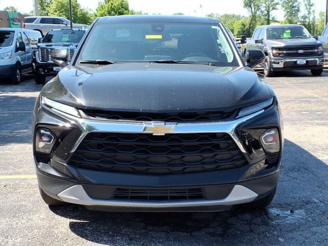 Used 2025 Chevrolet Blazer LT FWD image 32