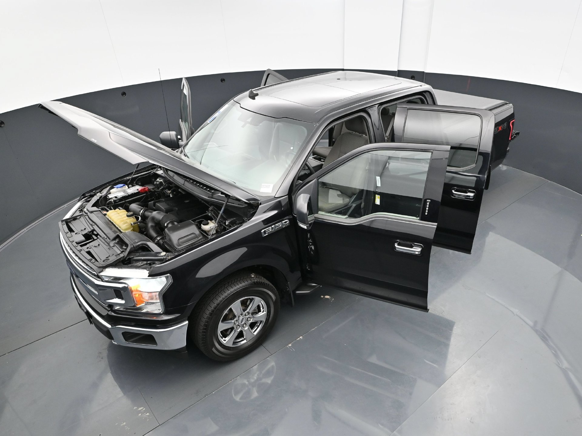 Used 2019 Ford F150 XLT w/ Equipment Group 302A Luxury AWD/4WD image 46