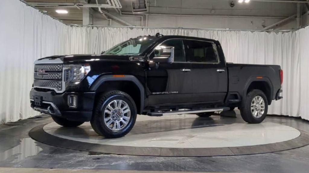 Used 2021 GMC Sierra 2500 Denali w/ Denali Ultimate Package AWD/4WD image 5