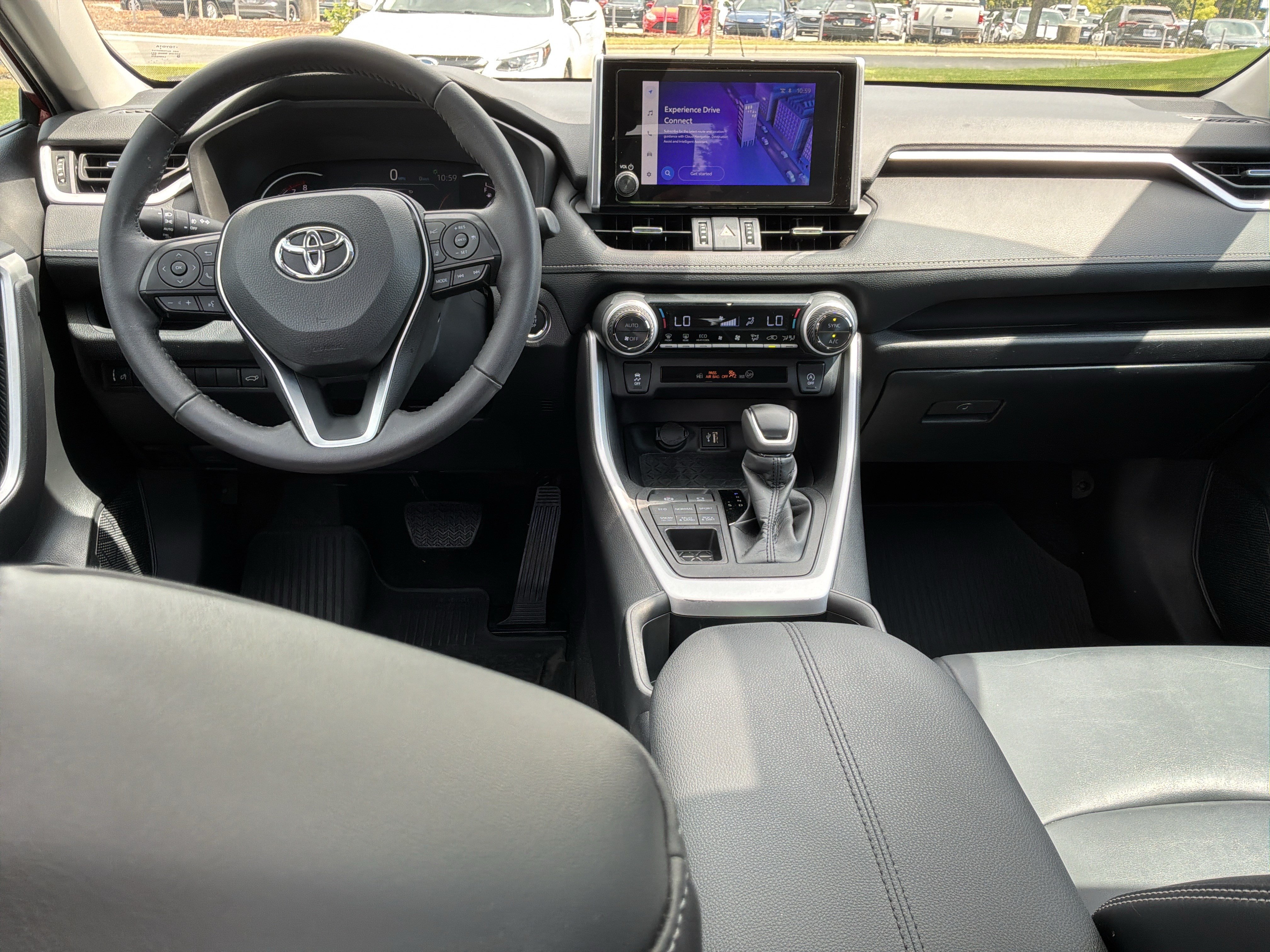 Used 2024 Toyota RAV4 XLE Premium AWD/4WD image 29