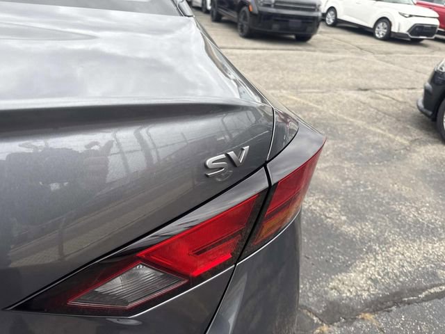 Used 2024 Nissan Altima 2.5 SV image 7