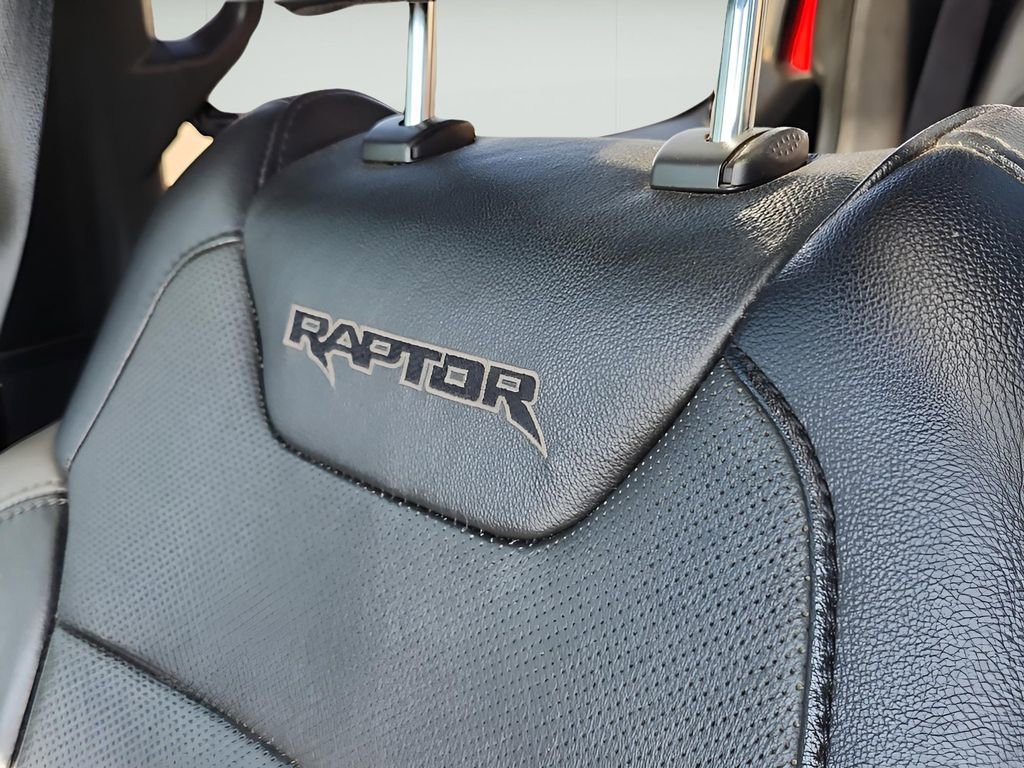 Used 2018 Ford F150 Raptor w/ Equipment Group 802A Luxury image 28