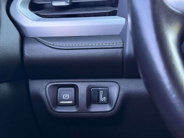 Used 2020 GMC Acadia SLE w/ Driver Convenience Package FWD image 24