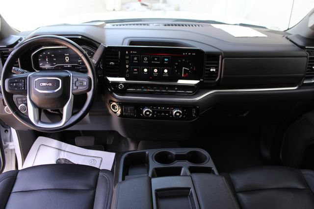 Used 2025 GMC Sierra 1500 SLT AWD/4WD image 24