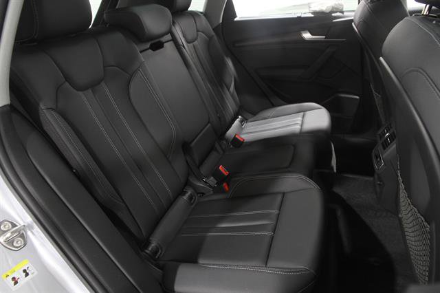 Used 2023 Audi Q5 2.0T Premium Plus w/ Premium Plus Package AWD/4WD image 17