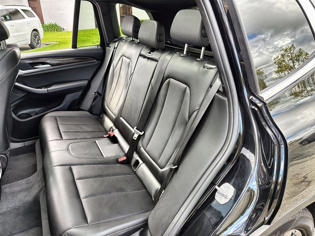 Used 2024 BMW X3 xDrive30i w/ Premium Essential Package image 25