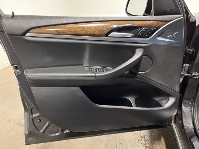 Used 2019 BMW X3 xDrive30i w/ Driving Assistance Package AWD/4WD image 19