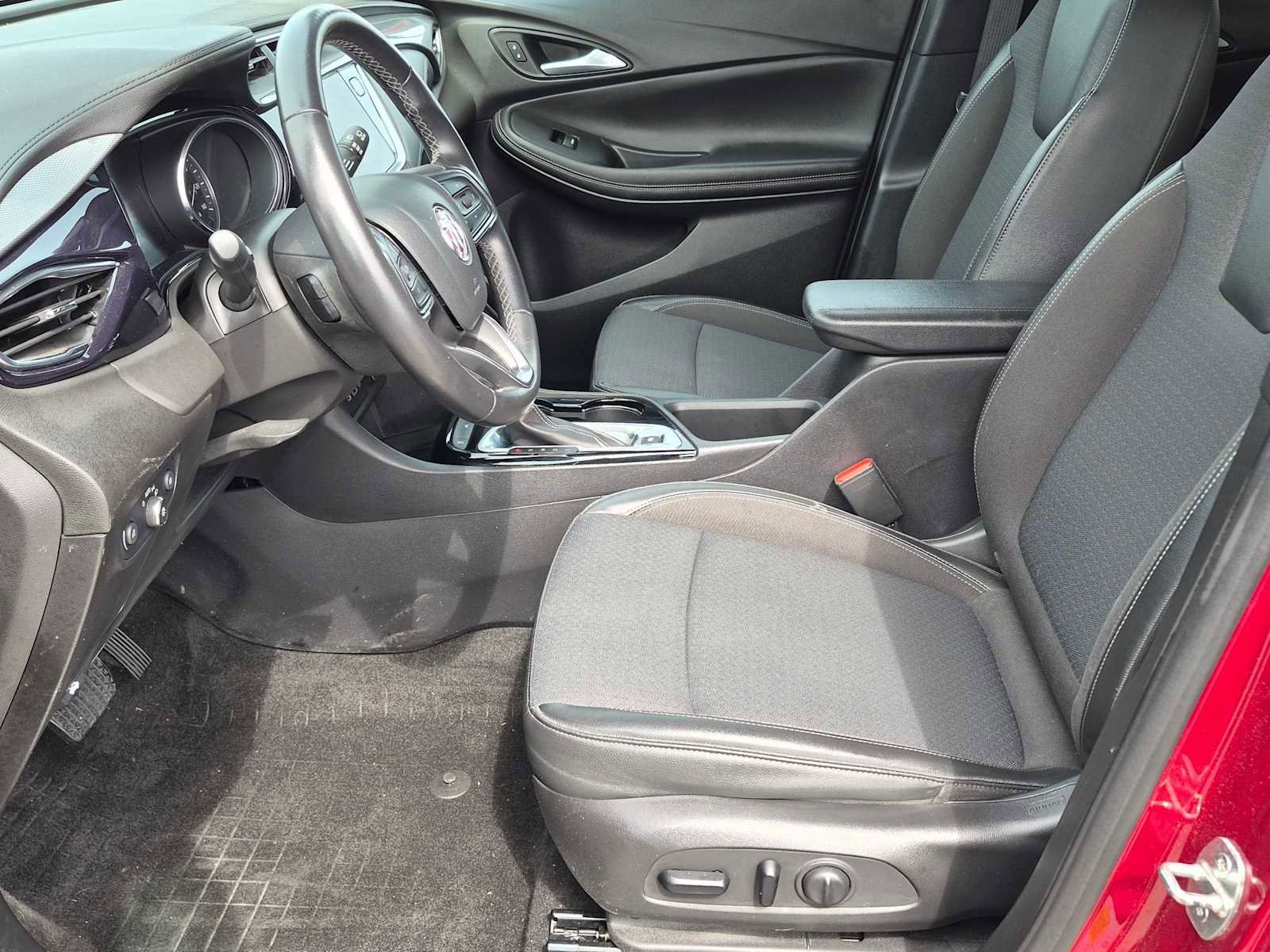 Used 2020 Buick Encore GX Select FWD image 13