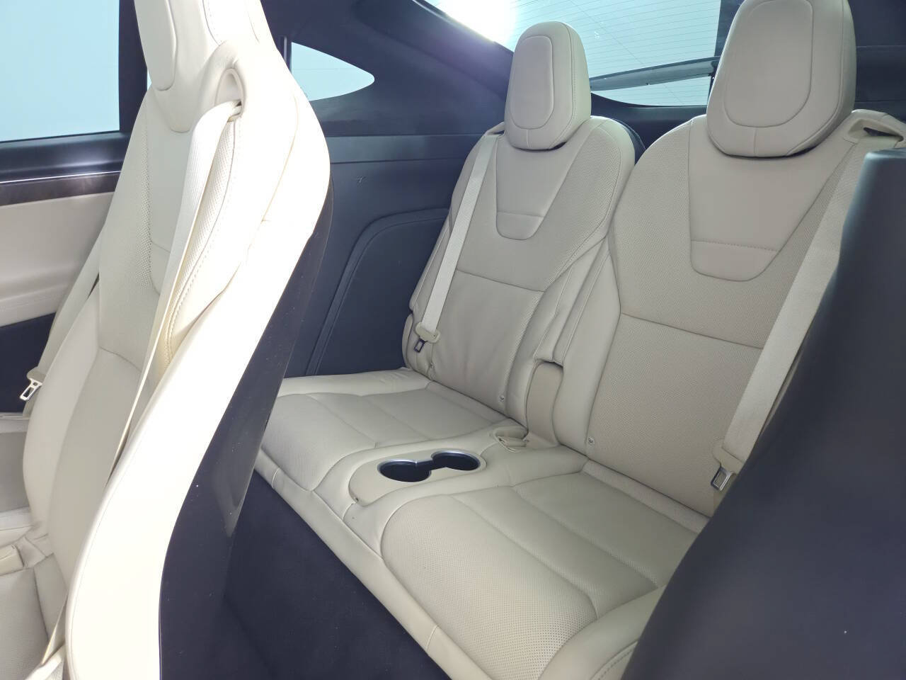Used 2016 Tesla Model X 75D AWD/4WD image 23