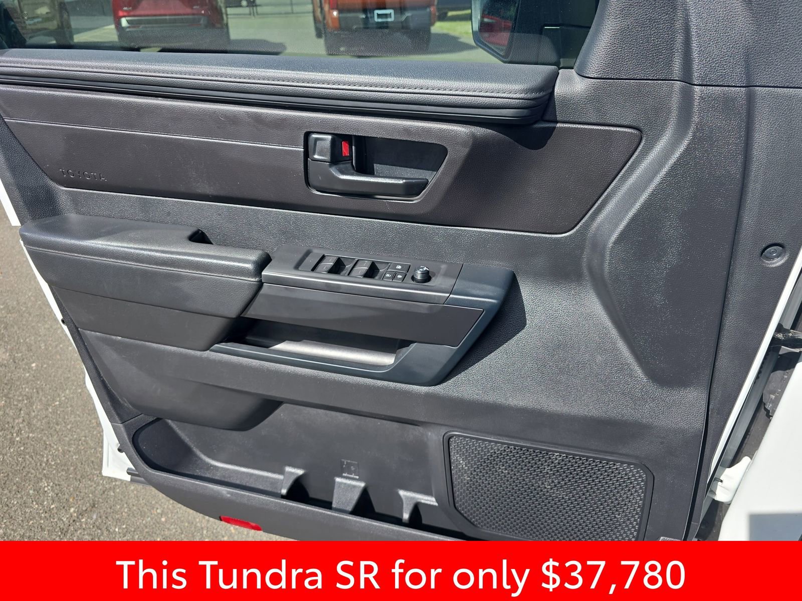 Used 2025 Toyota Tundra SR w/ SR Tow Package image 32