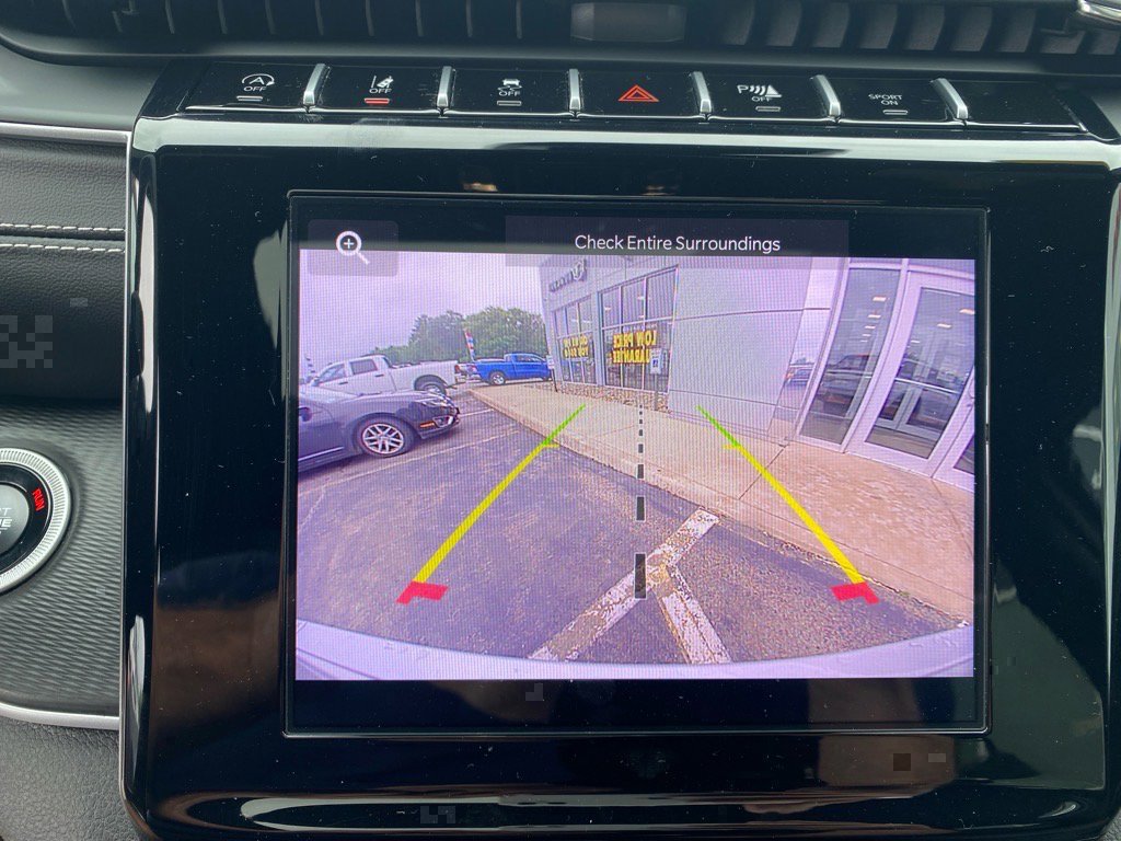 Used 2024 Jeep Grand Cherokee Altitude image 15