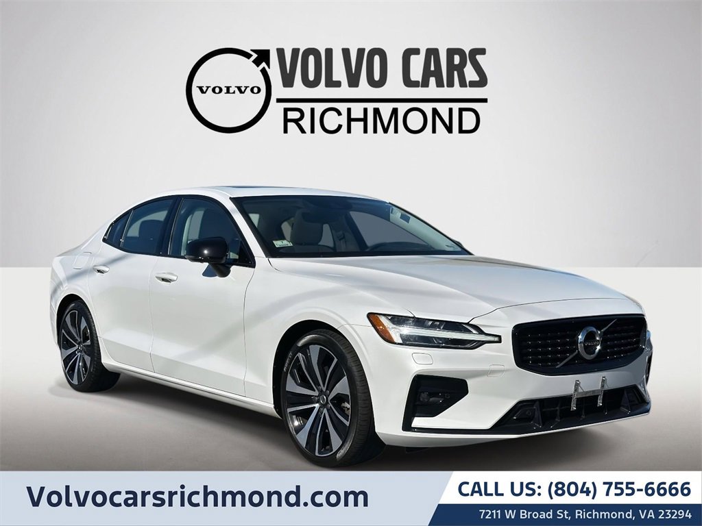 Used 2022 Volvo S60 B5 Momentum w/ Advanced Package