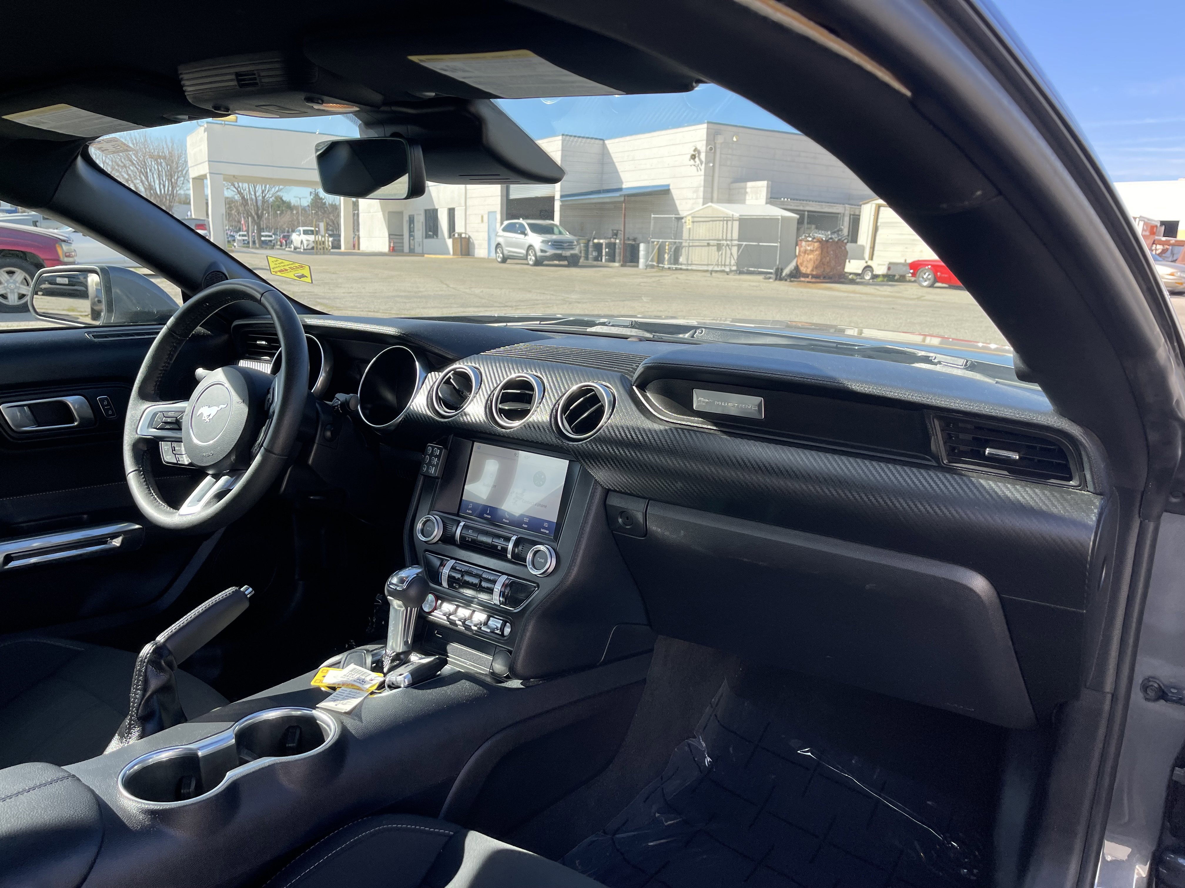 Used 2022 Ford Mustang EcoBoost image 18