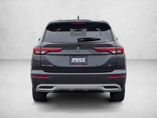 Used 2024 Mitsubishi Outlander SE image 7
