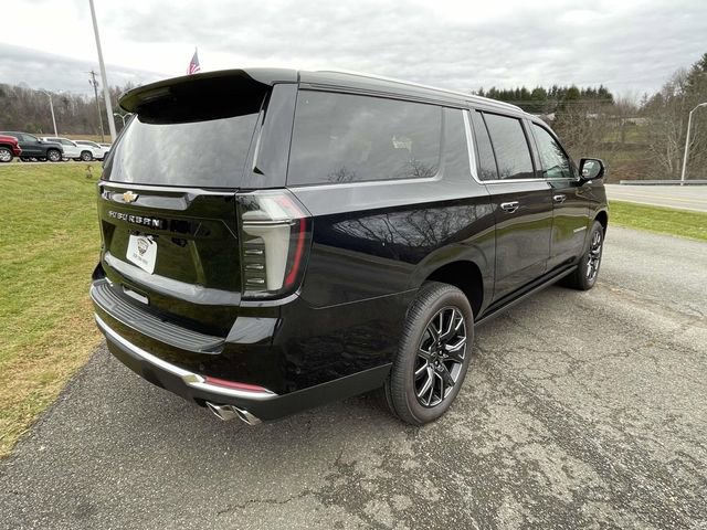 New 2026 Chevrolet Suburban High Country image 7