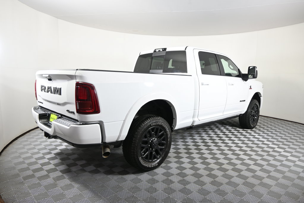 Used 2025 RAM 3500 Limited AWD/4WD image 7