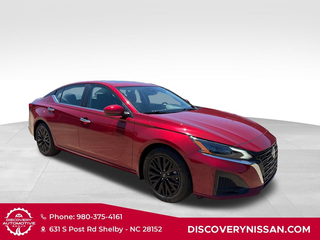 Certified 2025 Nissan Altima 2.5 SV w/ SV Special Edition Package FWD image 4