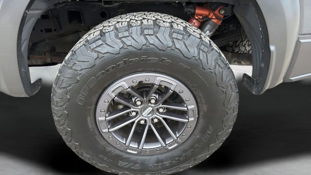 Used 2020 Ford F150 Raptor w/ Equipment Group 802A Luxury image 32