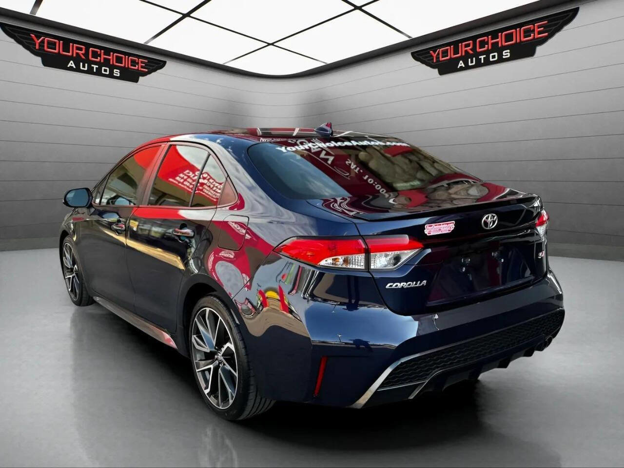 Used 2020 Toyota Corolla SE image 3