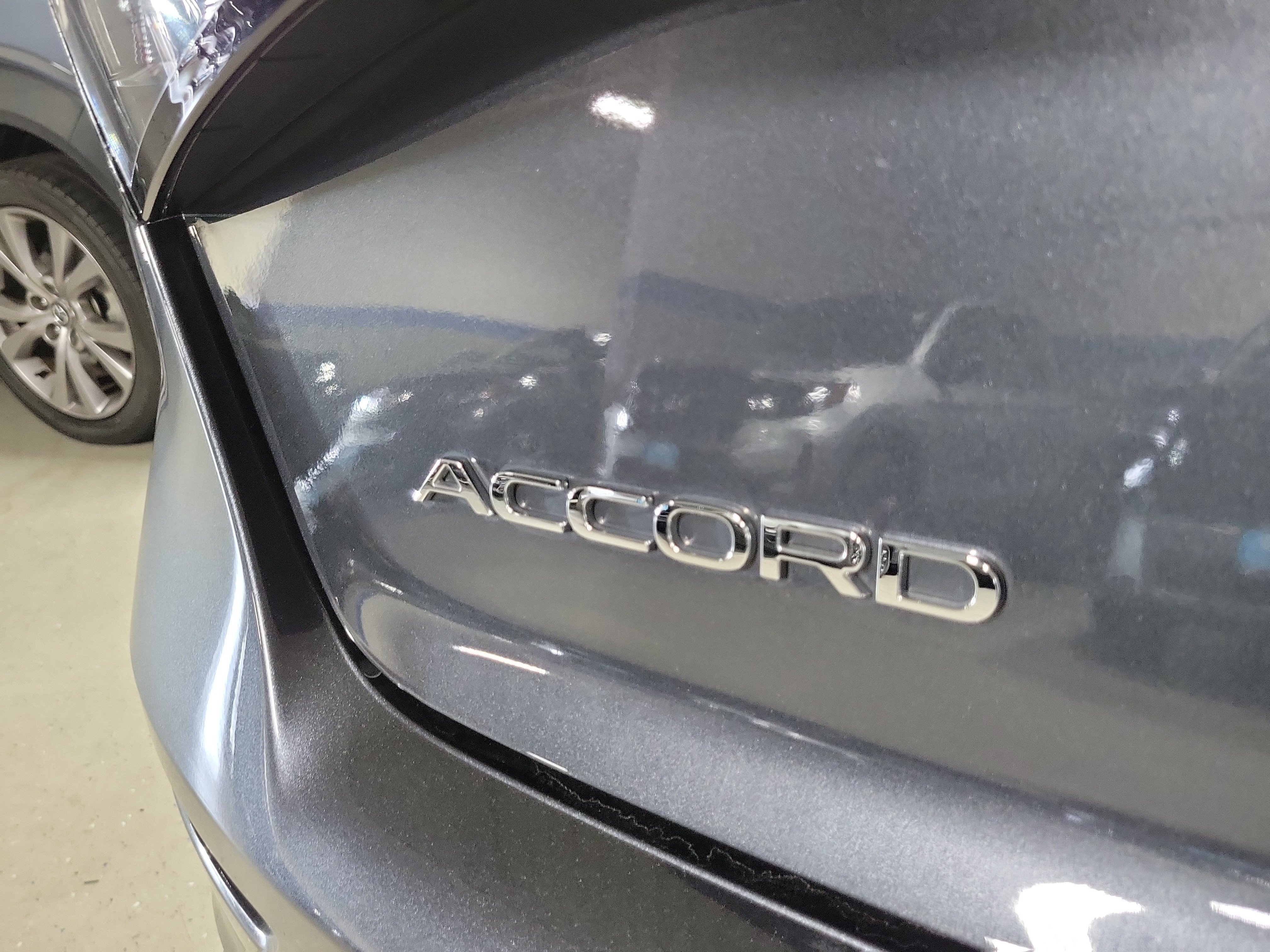 Certified 2025 Honda Accord LX image 6