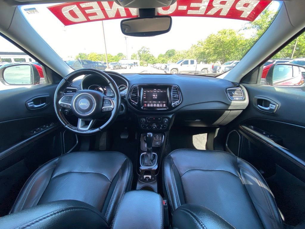 Used 2019 Jeep Compass Limited AWD/4WD image 27
