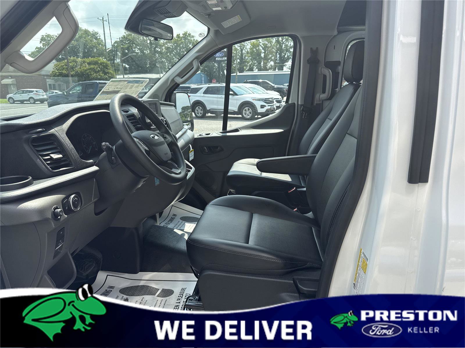 New 2025 Ford Transit 150 Low Roof image 20