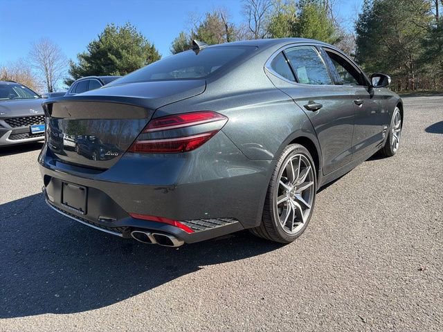 Used 2023 Genesis G70 2.0T image 3
